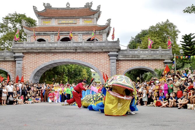 Bat Trang Village and Le Mat Traditional Village Day Tour Hanoi - Private Round-Trip Hotel Transport