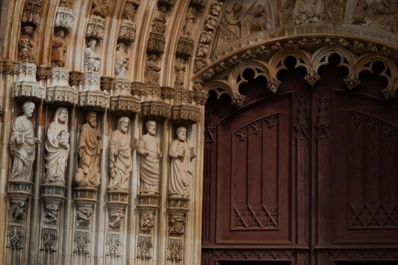 Batalha: A Local's Guided Tour of the Batalha Monastery - Good To Know