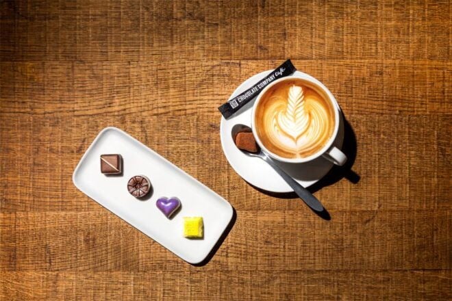 Batavia Stad Fashion Outlet: VIP Day Pass and Coffee & Treat - Customer Reviews