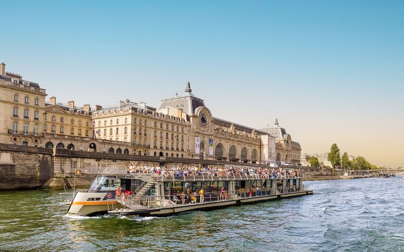 Bateaux Parisiens 1-Hour Sightseeing Cruise from Eiffel Tower - Commentary, QR audio, and how much you’ll learn