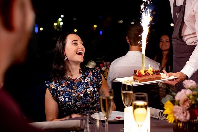 Bateaux Parisiens Seine River Gourmet Dinner & Sightseeing Cruise - Customer Reviews