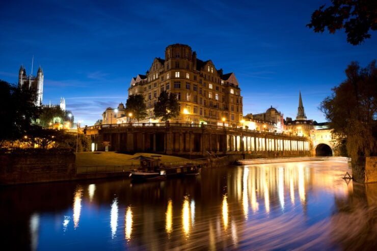 Bath: 90-Minute Private Ghost Walking Tour - Activity Details
