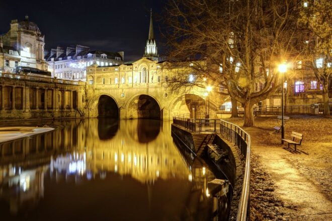 Bath: 90-Minute Private Ghost Walking Tour - Select Participants and Date