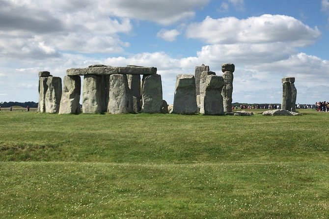Bath and Stonehenge Full-Day Private Tour From London - Hotel Pick-Up and Waiting