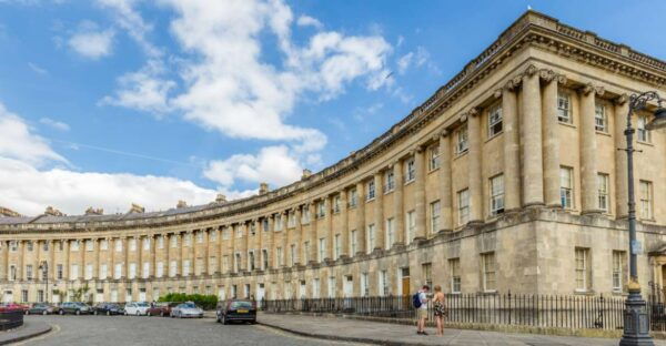 Bath: Bridgeton Walking Tour Thru an APP - The Sum Up