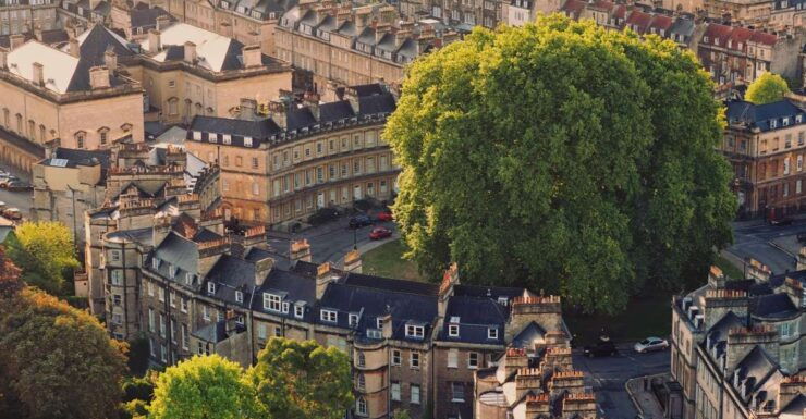 Bath: Self-Guided Tour App and Big Britain Quiz - Discover Hidden Gems at Your Own Pace