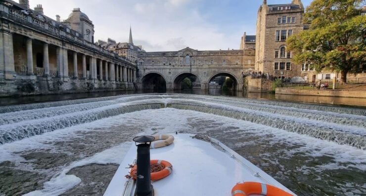Bath: Sightseeing Boat Cruise With Prosecco - Experience Highlights