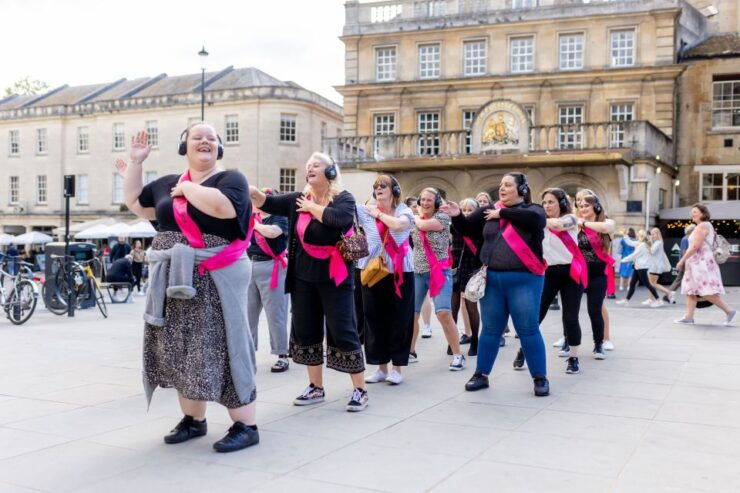 Bath: Silent Disco Guided Walking Tour - Highlights of the Bath Walking Tour