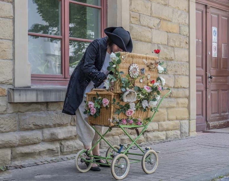 Bathers, doctors, pharmacists  a healing experience tour through Ludwigsburg. - Why This Tour Works
