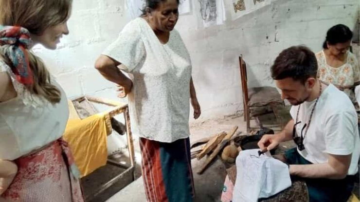 Batik Making Experience From Kandy - Step-by-Step Learning Process