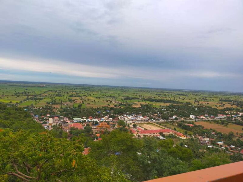 Battambang: Tuk-Tuk, Bamboo Train, Killing/Bat Caves, Sunset - Final Thoughts