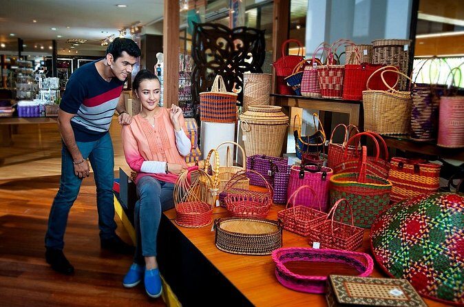 Batu Caves and Crafts in Kuala Lumpur Group Experience - FAQ