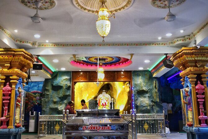 Batu Caves and Sari Experience with Batik Workshop - Authentic Insights from Reviews