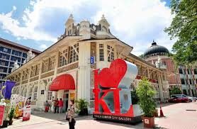 Batu Caves, Genting Highlands and Kuala Lumpur City Full Day Tour - A guide can make the day more useful
