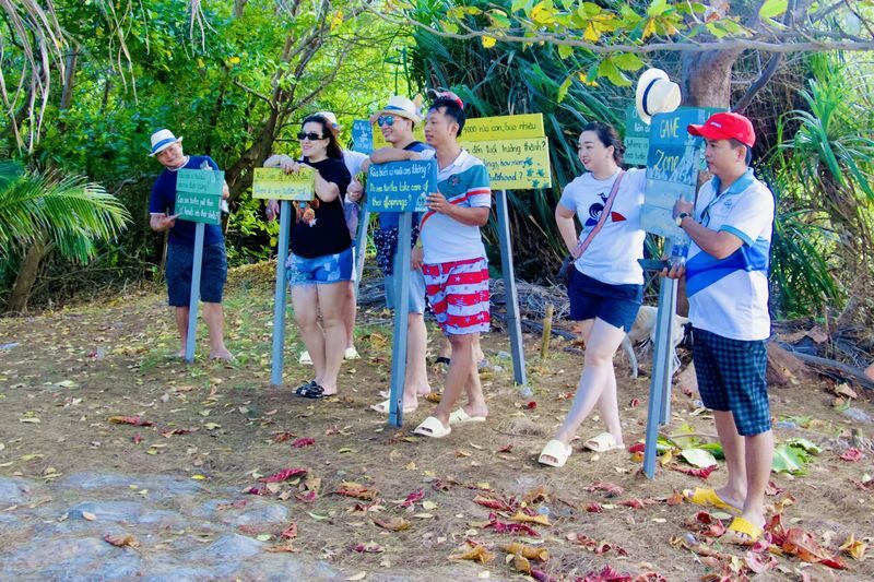 Bay Canh & Hon Cau Island Snorkeling Tour With Turtle Release - What the trip does well, and where it can fall short