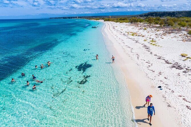 Bay of Eagles VIP : Full Day to Paradise From Santo Domingo - Good To Know