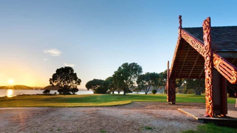 Bay of Islands HOLE IN THE ROCK & WAITANGI TREATY GROUNDS - An In-Depth Look at the Tour Experience