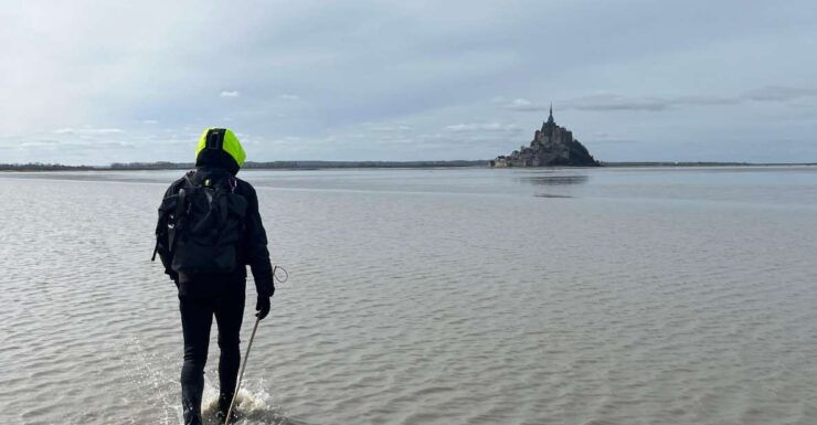 Bay of Mont Saint-Michel : At High Tide Guided Hike - Experience the Thrilling High Tide Hike