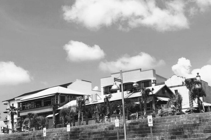 Bay Saint Louis: Ghost and Cemetery Pub Walk - Activity Details