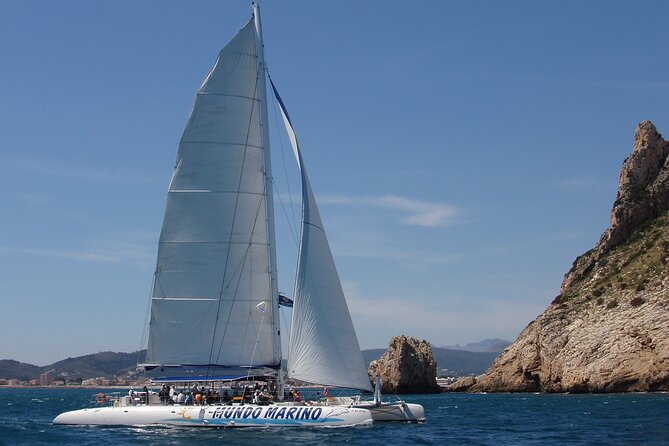 Bay Trip in Calpe or Altea With a Sailing Catamaran - Overview