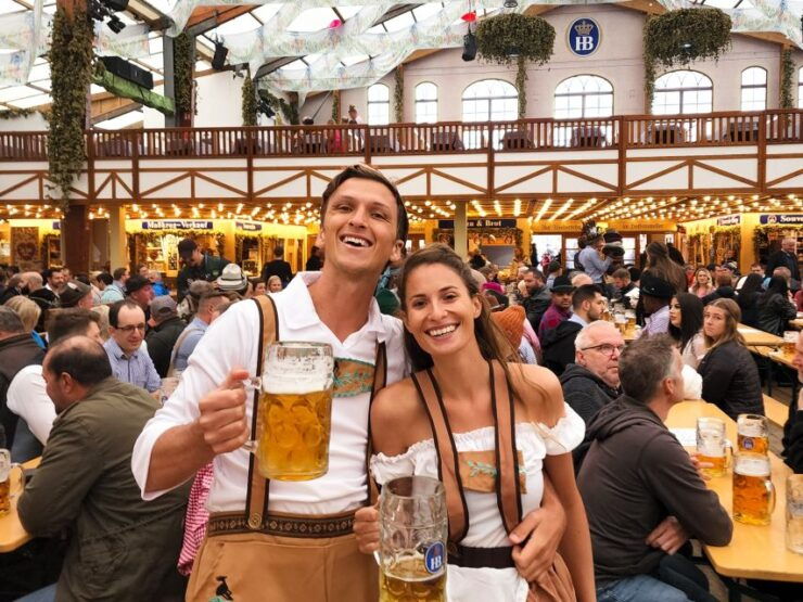 Bayern Munich Tour (City, Land, Bazaar, Historical, Taste) - City Tour: Explore Munichs Landmarks and Attractions
