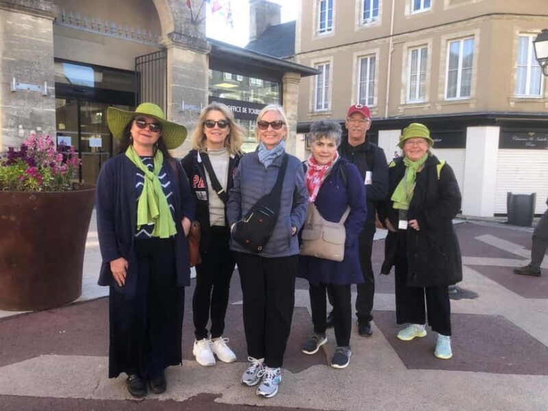 Bayeux: 9.30 DAILY 2-HOUR WALKING GROUP CITY TOUR IN ENGLISH - Practical Tips for Your Tour