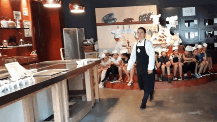 Bayonne Gourmet Food Walking Tour : Taste the Basque Country - Market and Tastings