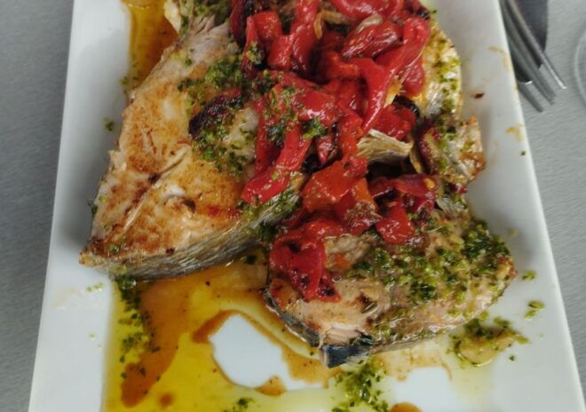 Bayonne: Guided Food Walking Tour (with Food and Drinks) - Full Description of the Tour