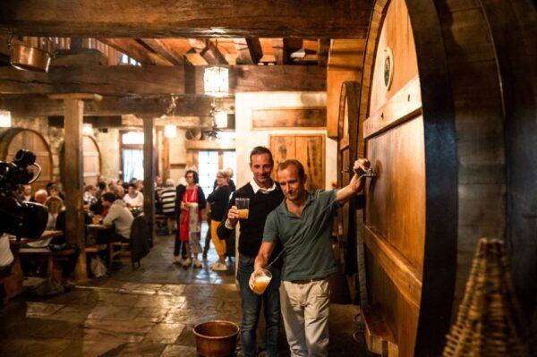 Bayonne: Guided Food Walking Tour (with Food and Drinks) - Directions