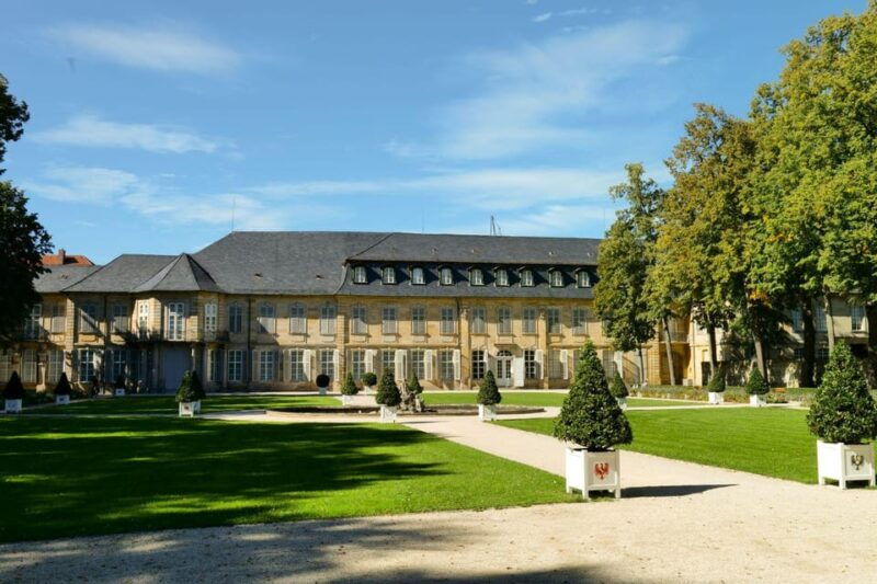 Bayreuth: German City Walking Tour (Tourist Info) - Discovering Bayreuth’s Architectural Marvels