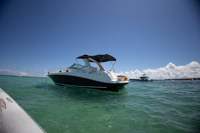 BBQ Luxury Yacht with Premium Bar and Snorkeling - FAQs about the Punta Cana BBQ Luxury Yacht