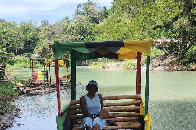 Beach and rafting in beautiful Jamaica - FAQs