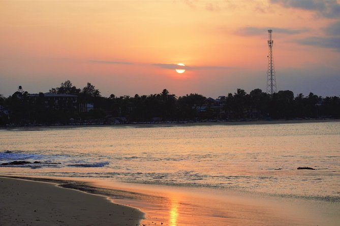 Beach Experience at Arugam Bay 02 Nights/ 03 Days - Meal Inclusions