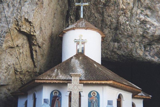 Bears Cave Private Tour With Peles Castle Visit - Customer Reviews