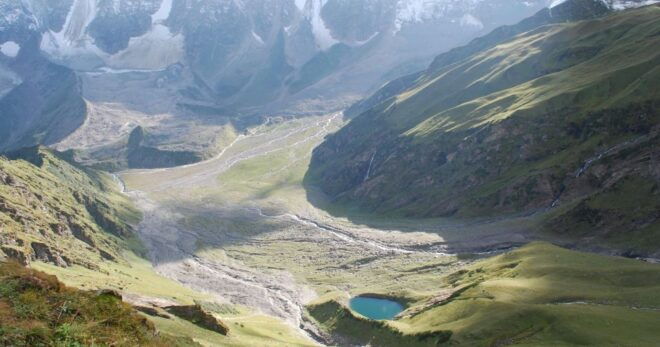 Beas Kund Trek - Booking Information