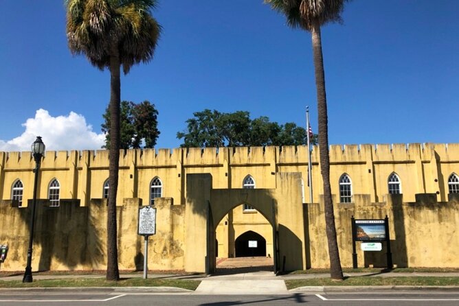 Beaufort Scavenger Hunt: If the Walls Could Talk in Beaufort - Event Overview