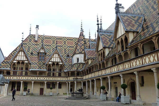 Beaune - Historic Guided Walking Tour - Inclusions