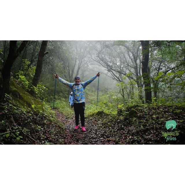 Beautiful Girls Hike 1 Day From San Luis Potosí - Historical Discoveries
