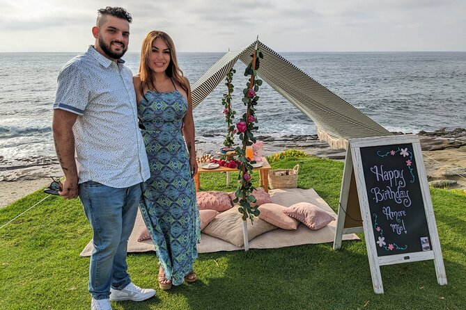 Beautiful Luxury Picnic Overlooking the La Jolla Coastline - Confirmation and Accessibility
