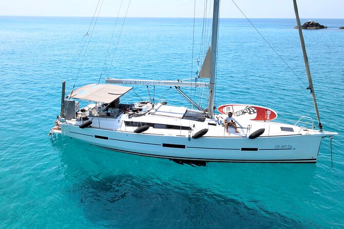 BEAUTIFUL PRIVATE SAILBOAT TOUR - up to 8 Guests on Board - Experience the Ultimate Private Sailboat Adventure