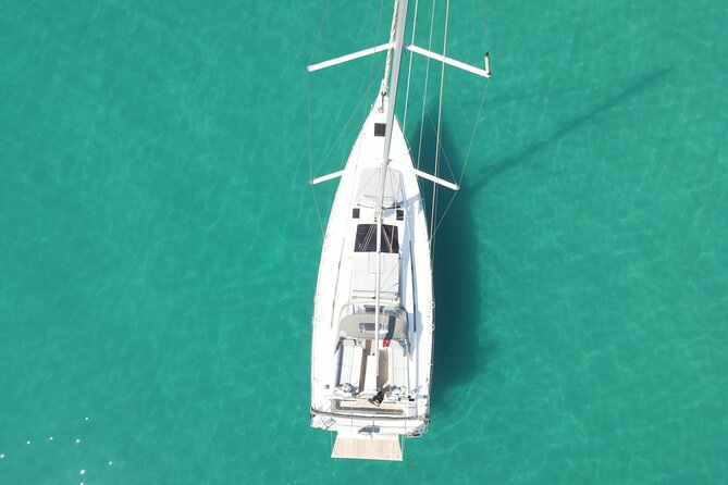 BEAUTIFUL PRIVATE SAILBOAT TOUR - up to 8 Guests on Board - Relax and Unwind on a Spacious and Comfortable Sailboat