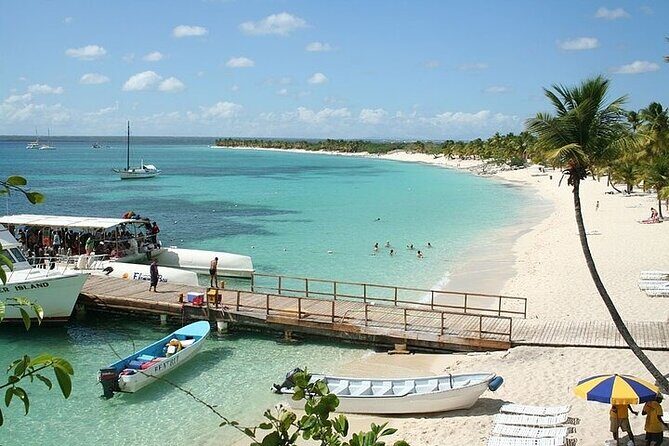 Beautiful Tour Catalina Island from Punta Cana with Transportation Included - Who Will Love This Tour?