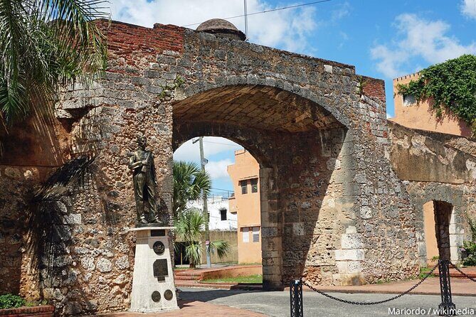 Beautiful Tour to Santo Domingo and Colonial Area from Punta Cana - Who Would Enjoy This Tour?