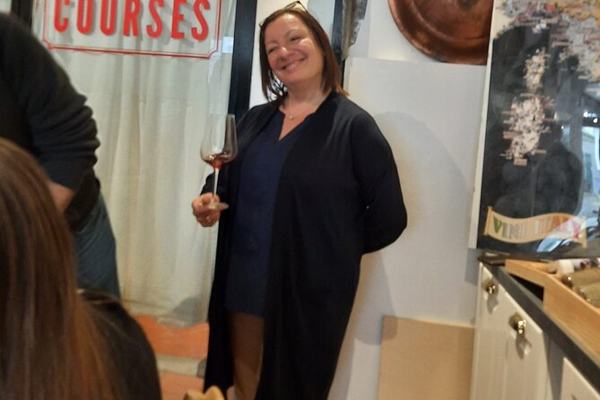 Become Wine Savvy Guided by Our Expert With Unque Tasting - Enhancing Your Wine Tasting Skills