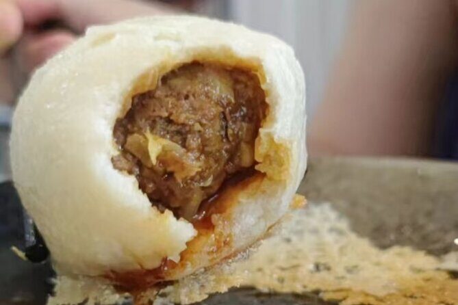 Beef Curry Sheng Jian Bao Cook Pan Fried Buns with Chef Yin - Good To Know