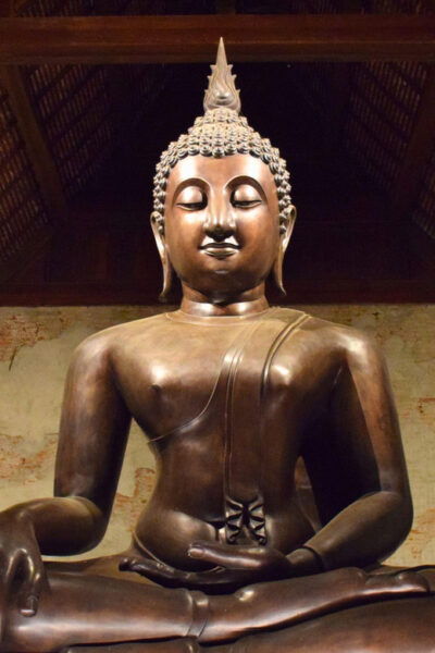 Before Flight: Big Buddha, Onsen, Transfer to Airport(9pm) - Local Food Market Experience