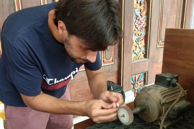 Beginner Class Becomes Silversmith With Bali Silver Material - Who Will Love This Experience?