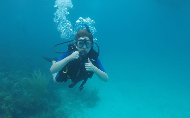Beginner Scuba Diving Experience in Bali - Learning the basics before entering the sea