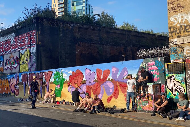 Beginners Photography Experience - Graffiti Art - Enhancing Your Composition Skills