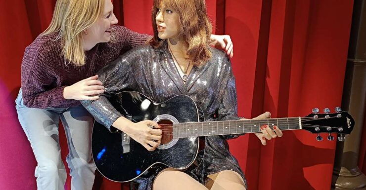 Behind the Scenes: Barcelona Wax Museum VIP Tour - Full Description and Inclusions